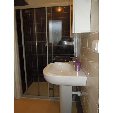 Apartment Comfortable One Bedroom Close To The *