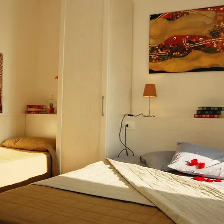 Apartamento Comfortable One Bedroom Close To The