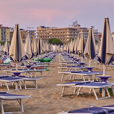 Apartment Comfortable One Bedroom Close To The Bibione